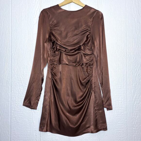 SHONA JOY 'Lily' Long Sleeve Ruched Mini Dress in Clove NWT $295 US 6 - Picture 6 of 16